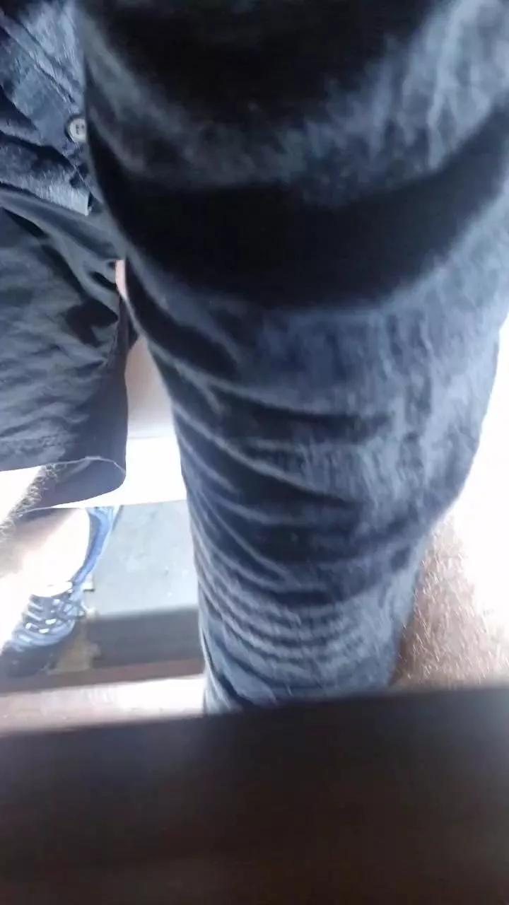 Mrrightnow881 on Cam4 