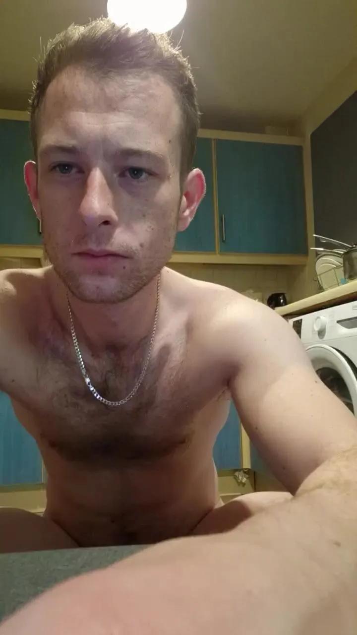 Naughtyvirgin22 — Freechat on Cam4