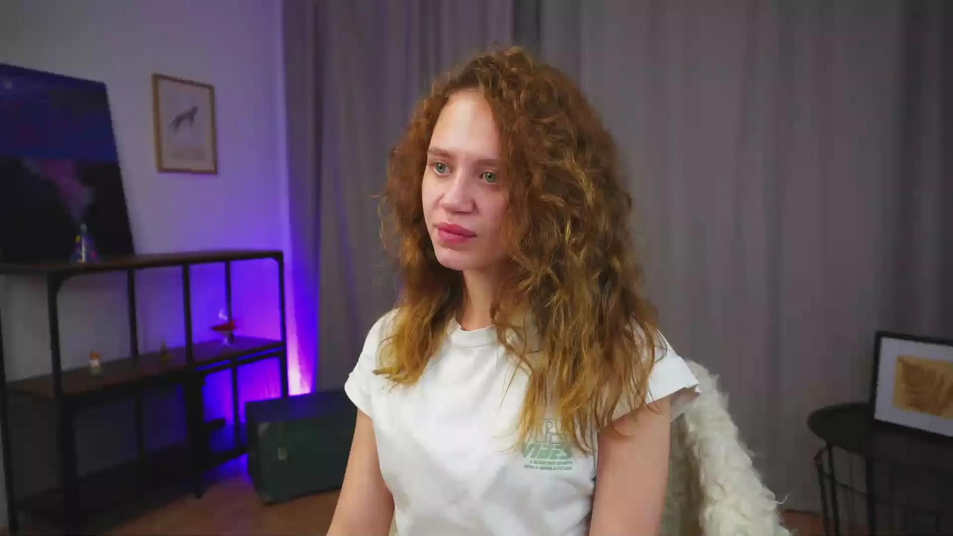 OcieTenbusch —  #pee #fisting #masturbation #cute #striptease #C2C #schoolgirl