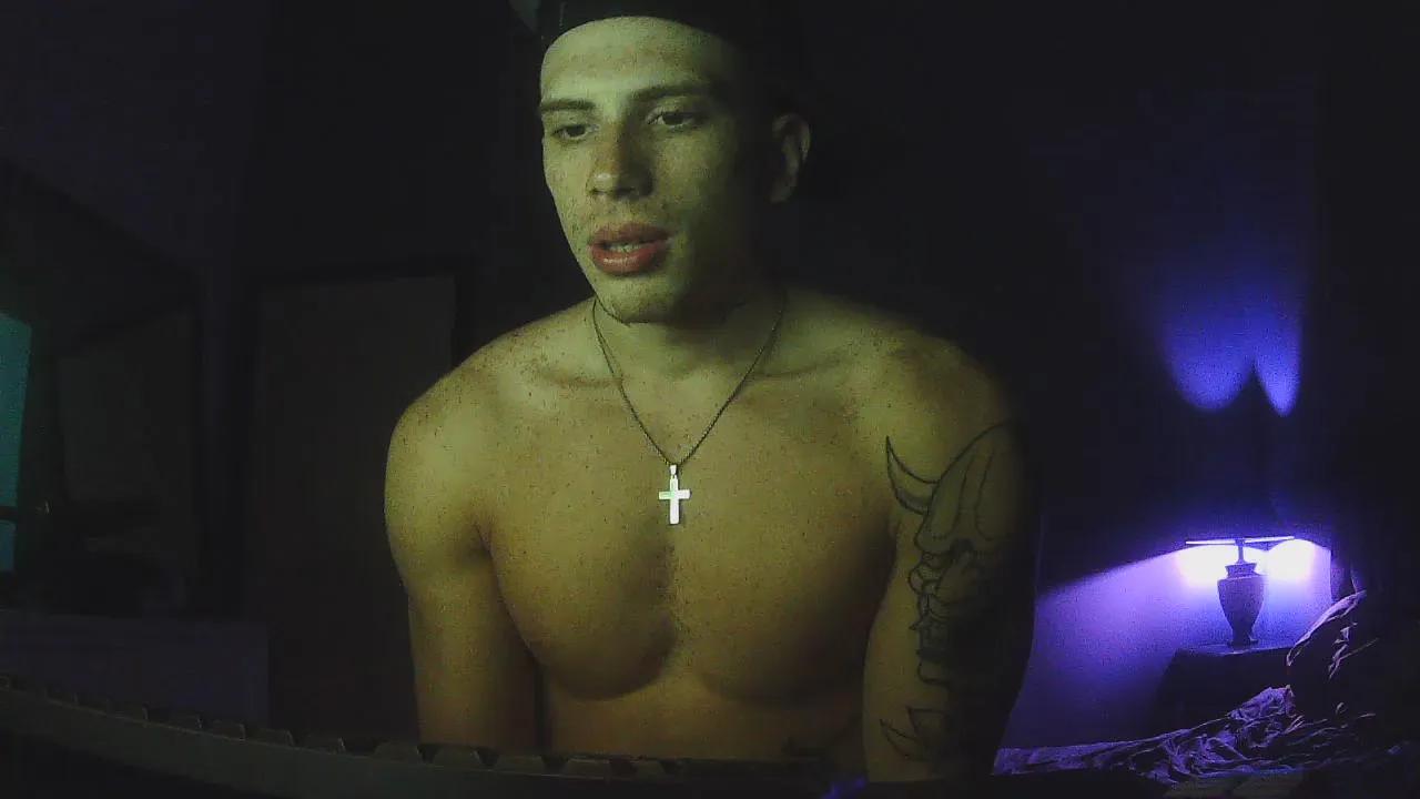 onlybauti —  #C2C #cum #masturbation #bigass #smoke #milk