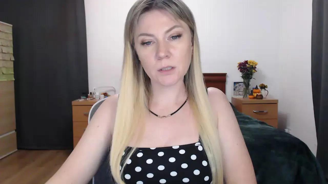 ParadiseAlina on Cam4 