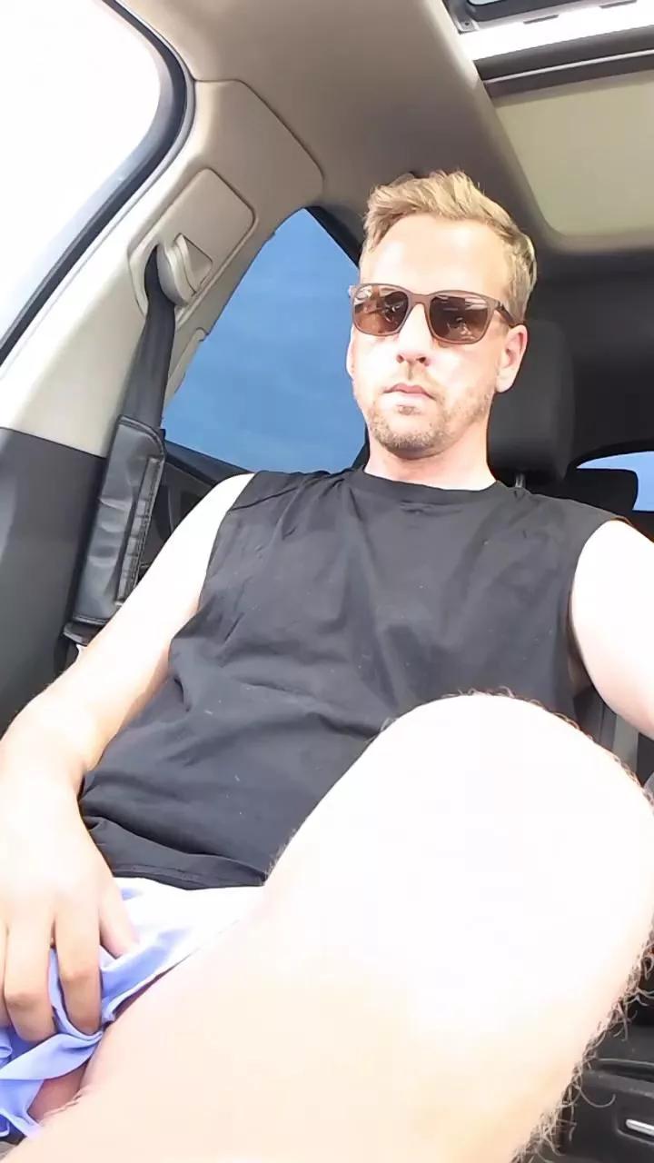 peggingboy87 on Cam4 