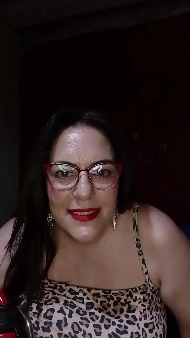 Perradulcee — Freechat on Cam4