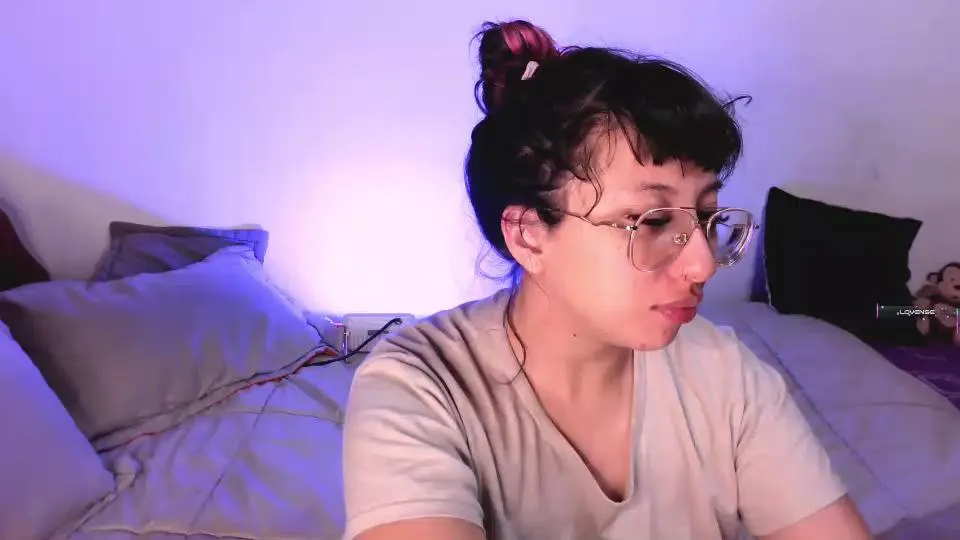 Offline piafisher1_cute on Cam4