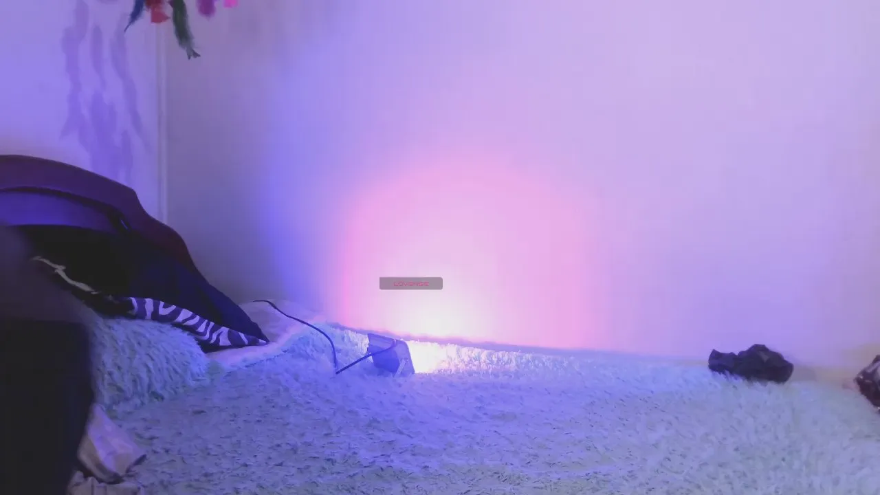 Offline piafisher1_cute on Cam4