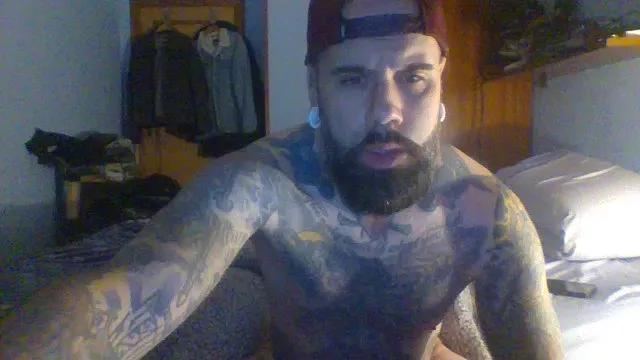 Punisher21cm —  #armpits #C2C #amateur #milk #masturbation #cum