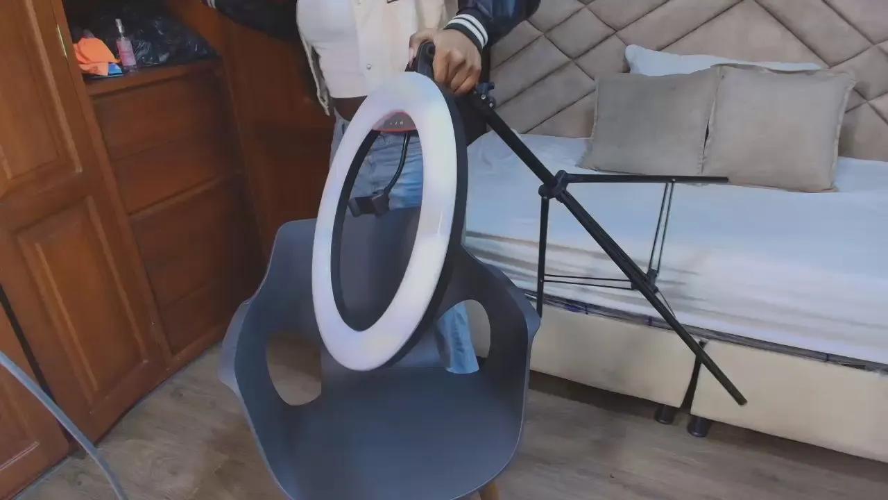 Raqueljones_ —  #C2C #femdom #masturbation #cum #striptease #pussy #blowjob