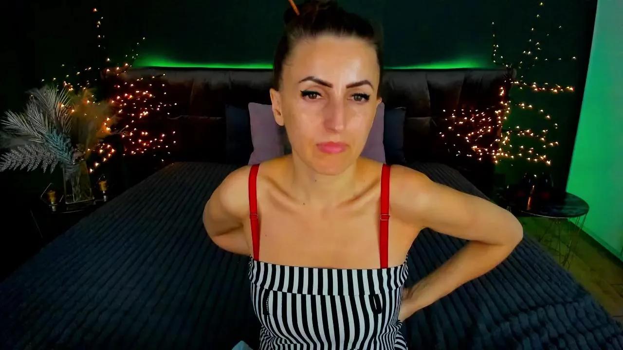 Rebeca_Diamond on Cam4 