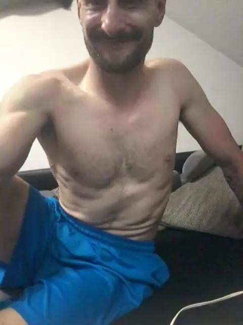 RonnyRonnsen36 on Cam4 