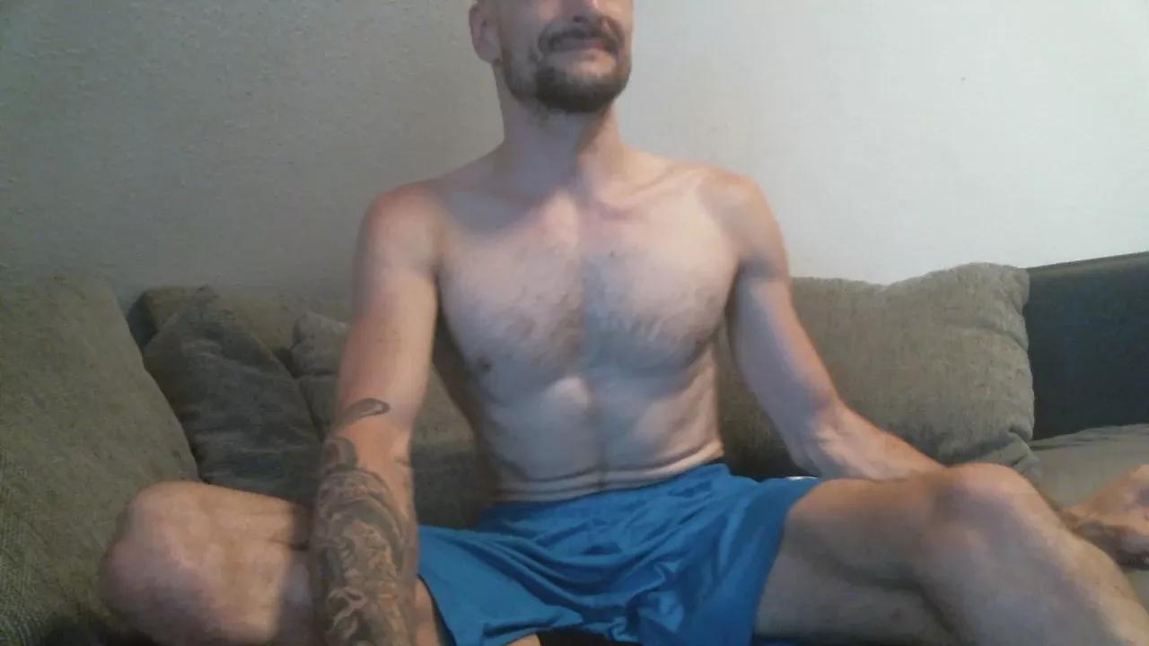RonnyRonnsen36 on Cam4 