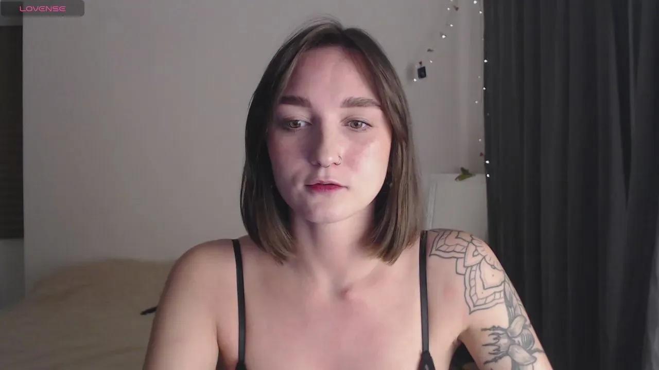 Te_fiti —  #pussy #squirt #C2C #feet #armpits #pee #cute