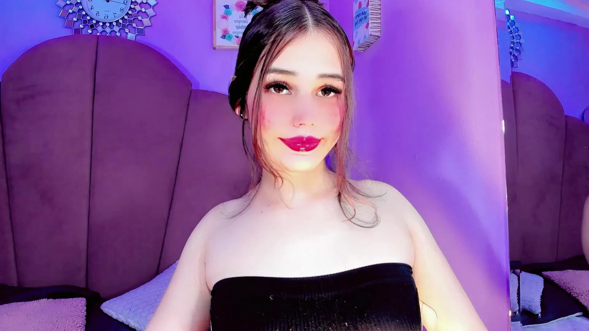 Offline ValeriaAguilar on Cam4