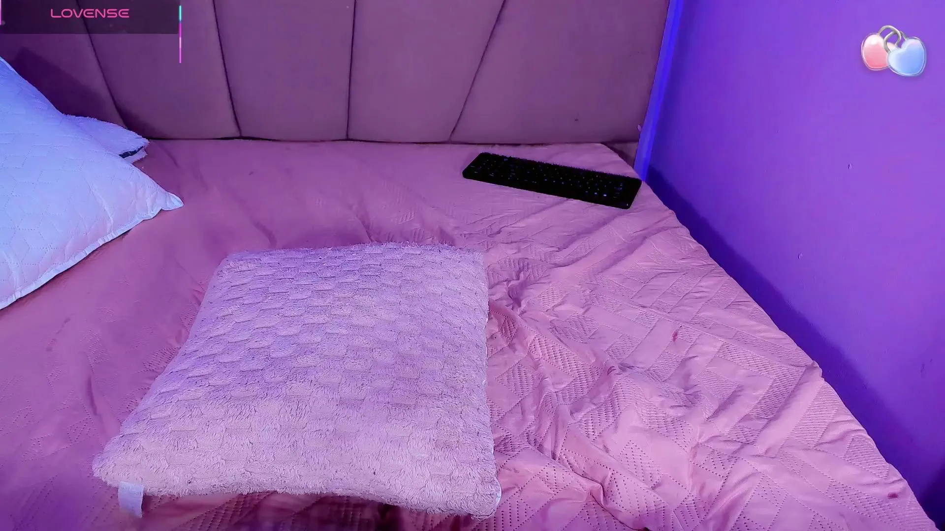 Offline ValeriaAguilar on Cam4