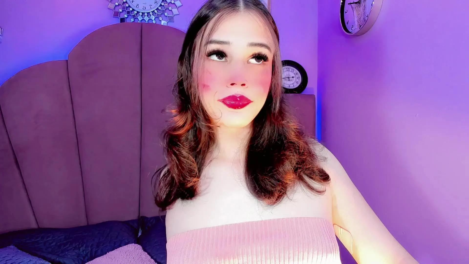 ValeriaAguilar —  #feet #bigass #deepthroat #milk #C2C #anal #spanking