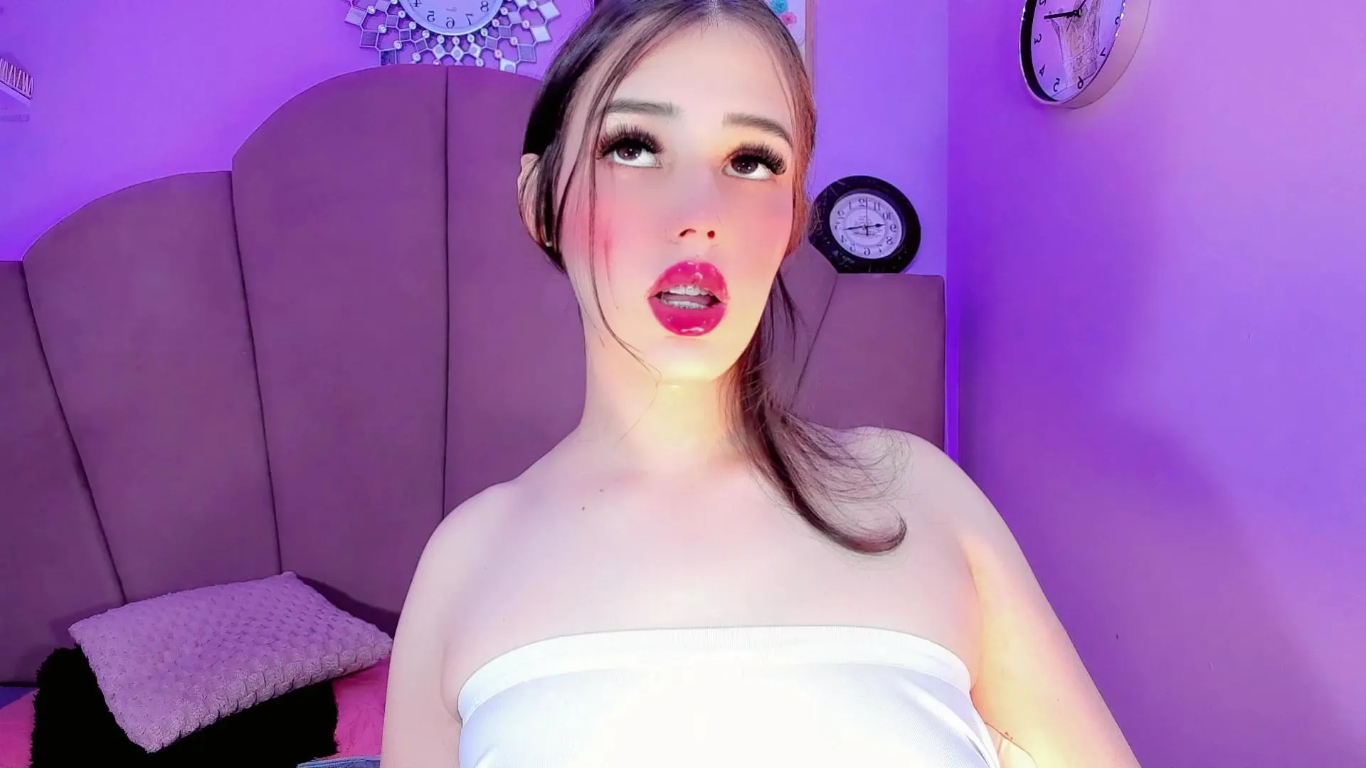 Offline ValeriaAguilar on Cam4