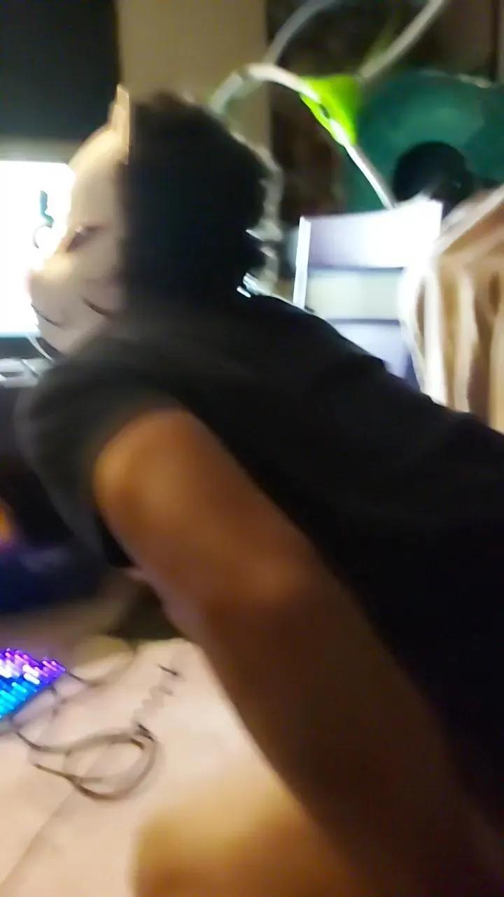 Violet_Shadow —  #amateur #femboy #sissy #analtoys #milk #masturbation #femdom