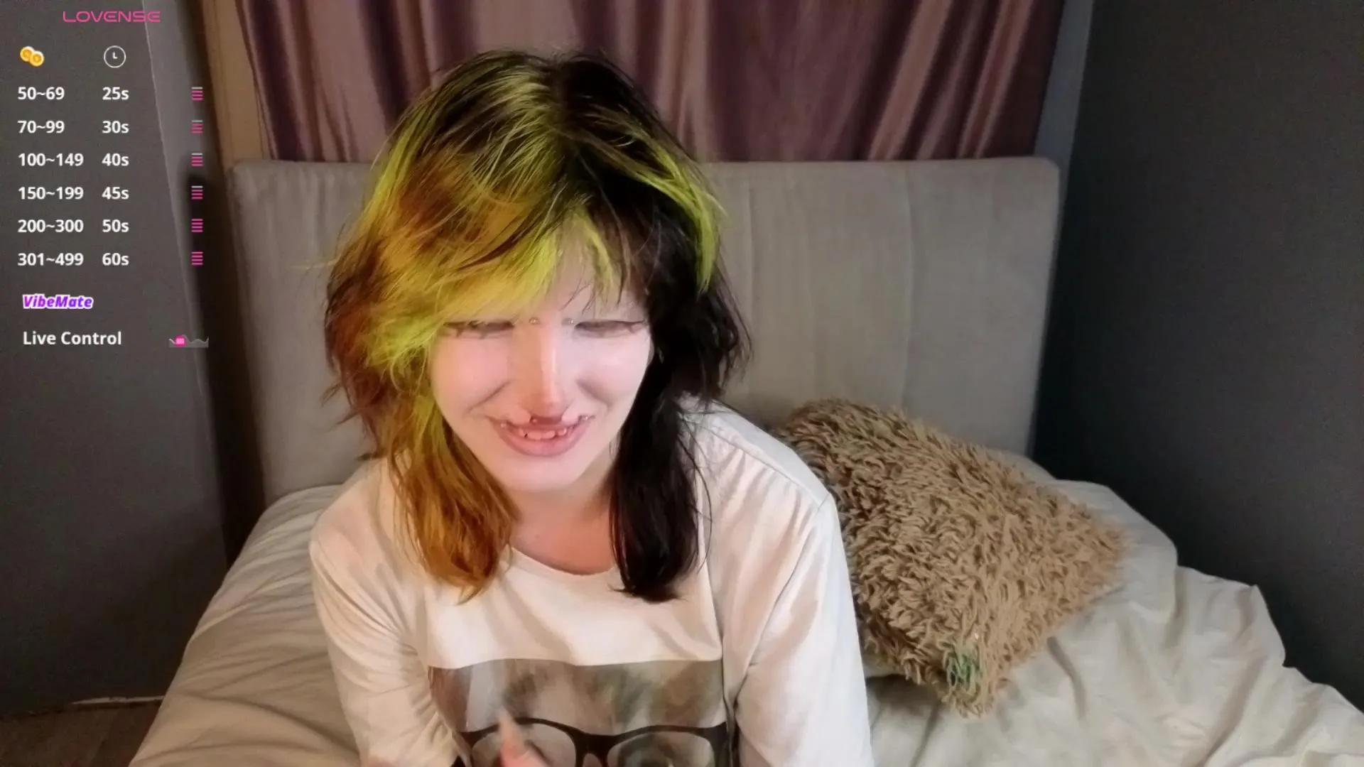 VirgenCostaneda on Cam4