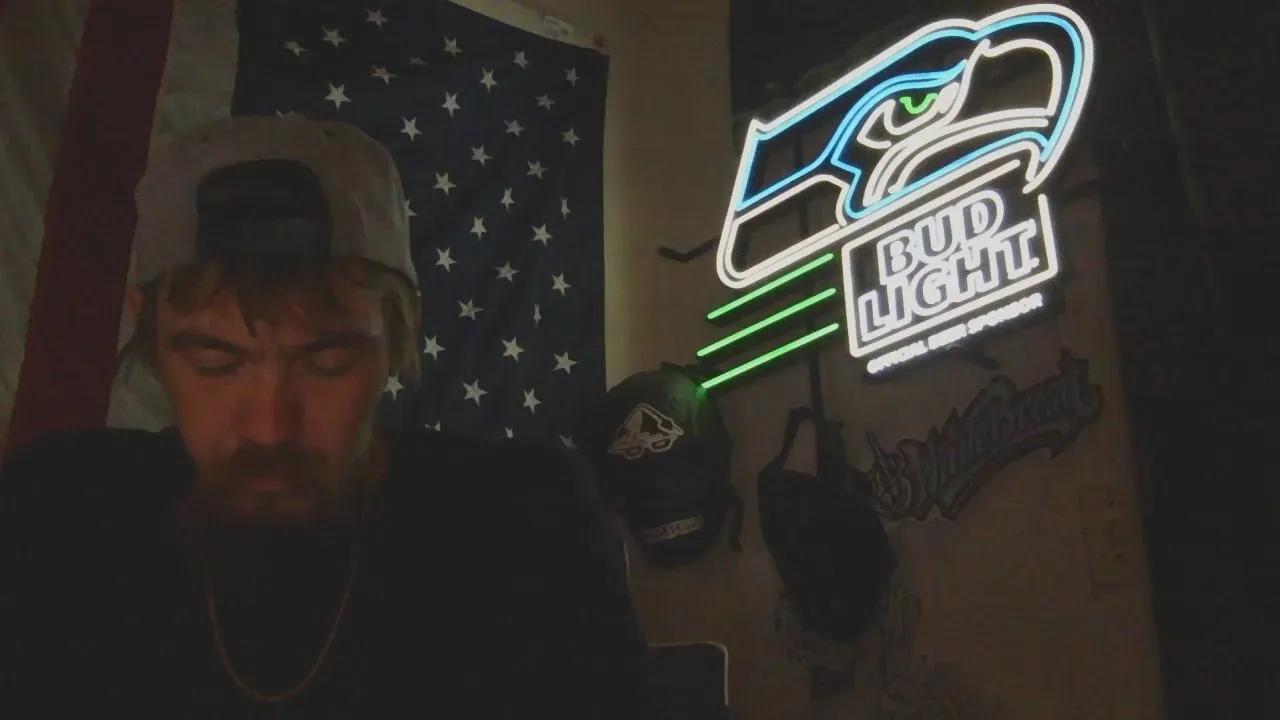 WhiteBread92 —  #striptease #C2C #bigdick #pierced #masturbation #smoke #gamer