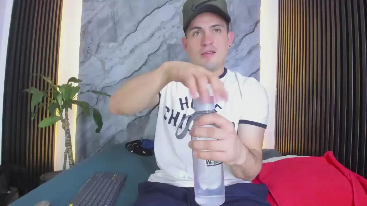 WilliamSteel01 on Cam4 