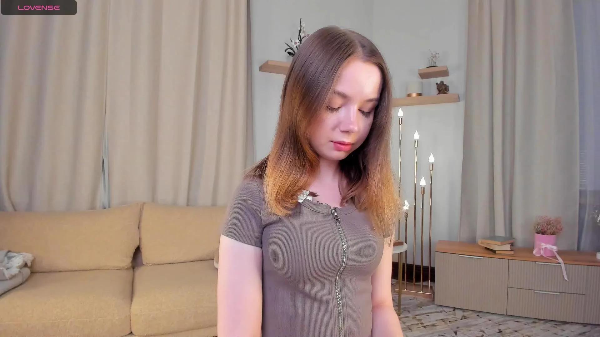 Windy_Swallow —  #feet #cute #striptease #squirt #C2C #bigass #schoolgirl