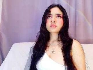 adaara-johnson on CamSoda 