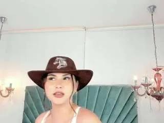 aitanahilton on CamSoda 