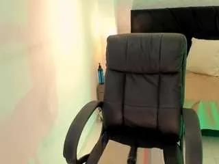 aitanajhons on CamSoda 