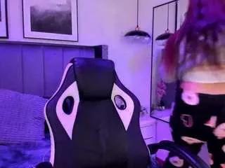 alaia-cute on CamSoda 