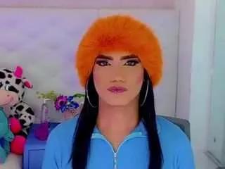 alanna-dollsx on CamSoda 