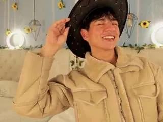 aleaurarashi — oil in my ass close up [333 tokens remaining]