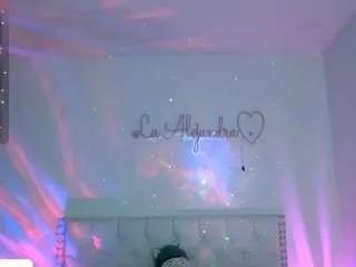 alelennoxxx on CamSoda 