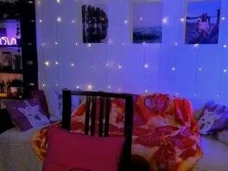 alliemagic on CamSoda 