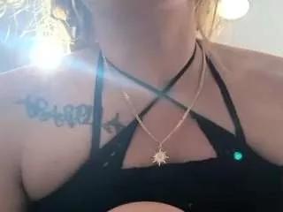 arabellarose on CamSoda 