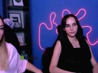 ariana-ross7 on CamSoda 