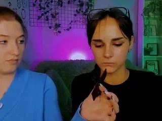 ariana-ross7 on CamSoda 