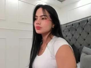 ariel-jones — Hey guys! dance neked  + spits at  #20 goal [7 tokens remaining]