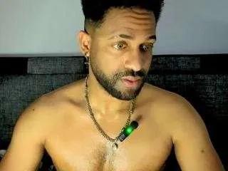 bbcblackhot33 on CamSoda 