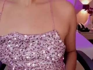 bella1207 on CamSoda 