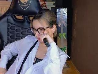 bellalita on CamSoda 