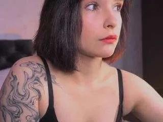 bellalita on CamSoda 