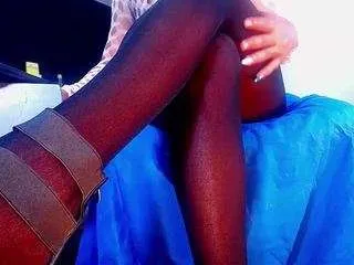 Offline bellatrixx-69 on CamSoda