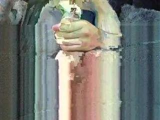 bombomgill on CamSoda 