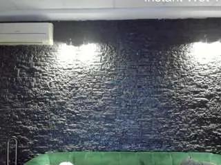 boobzillaa on CamSoda 