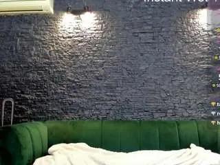 boobzillaa on CamSoda 