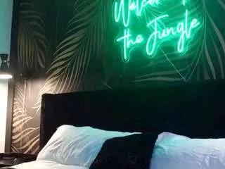 cammslut4u on CamSoda 