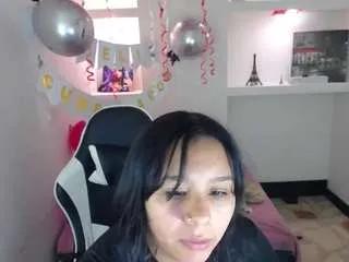 charis-bellota — Show Boobs Milk [111 tokens remaining]