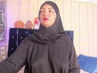 danaalabii on CamSoda 