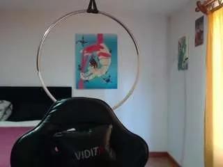 dearlilith — Spank Ass x5 [Multi Goal]