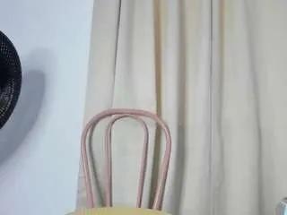 debbie-hans on CamSoda 