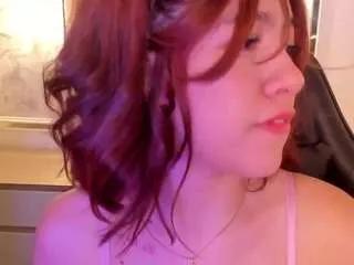 doll-eyees on CamSoda 